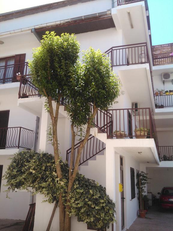 Apartmani Dado Ulcinj Exterior foto
