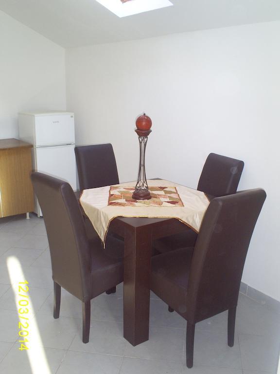 Apartmani Dado Ulcinj Zimmer foto