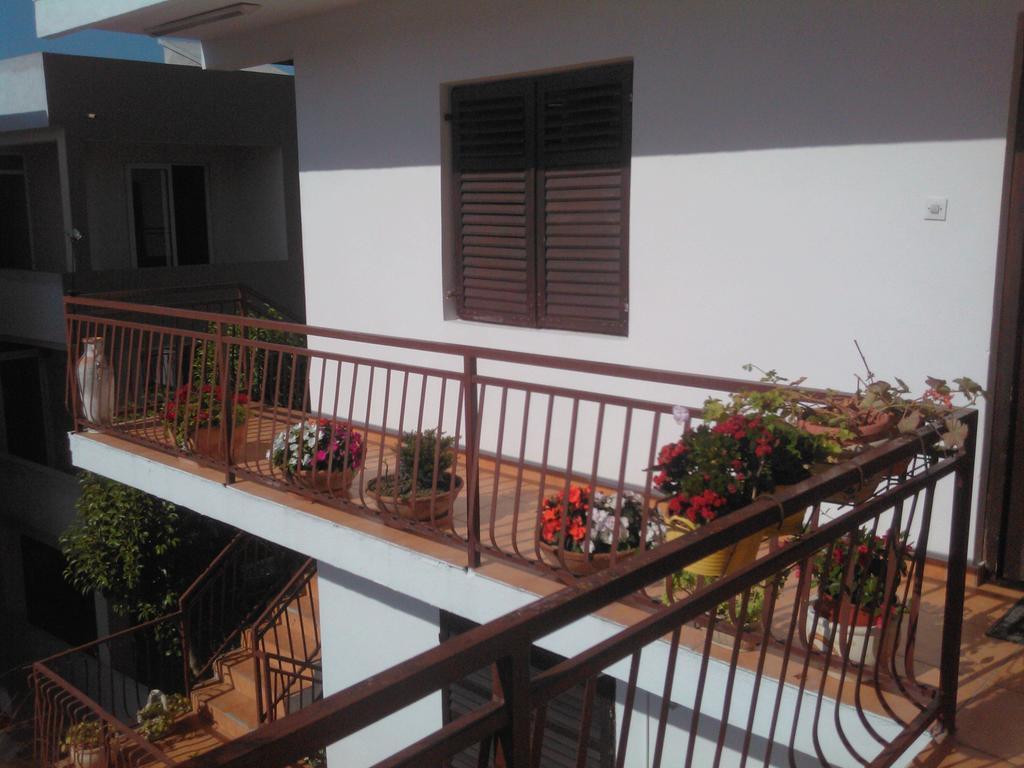 Apartmani Dado Ulcinj Exterior foto
